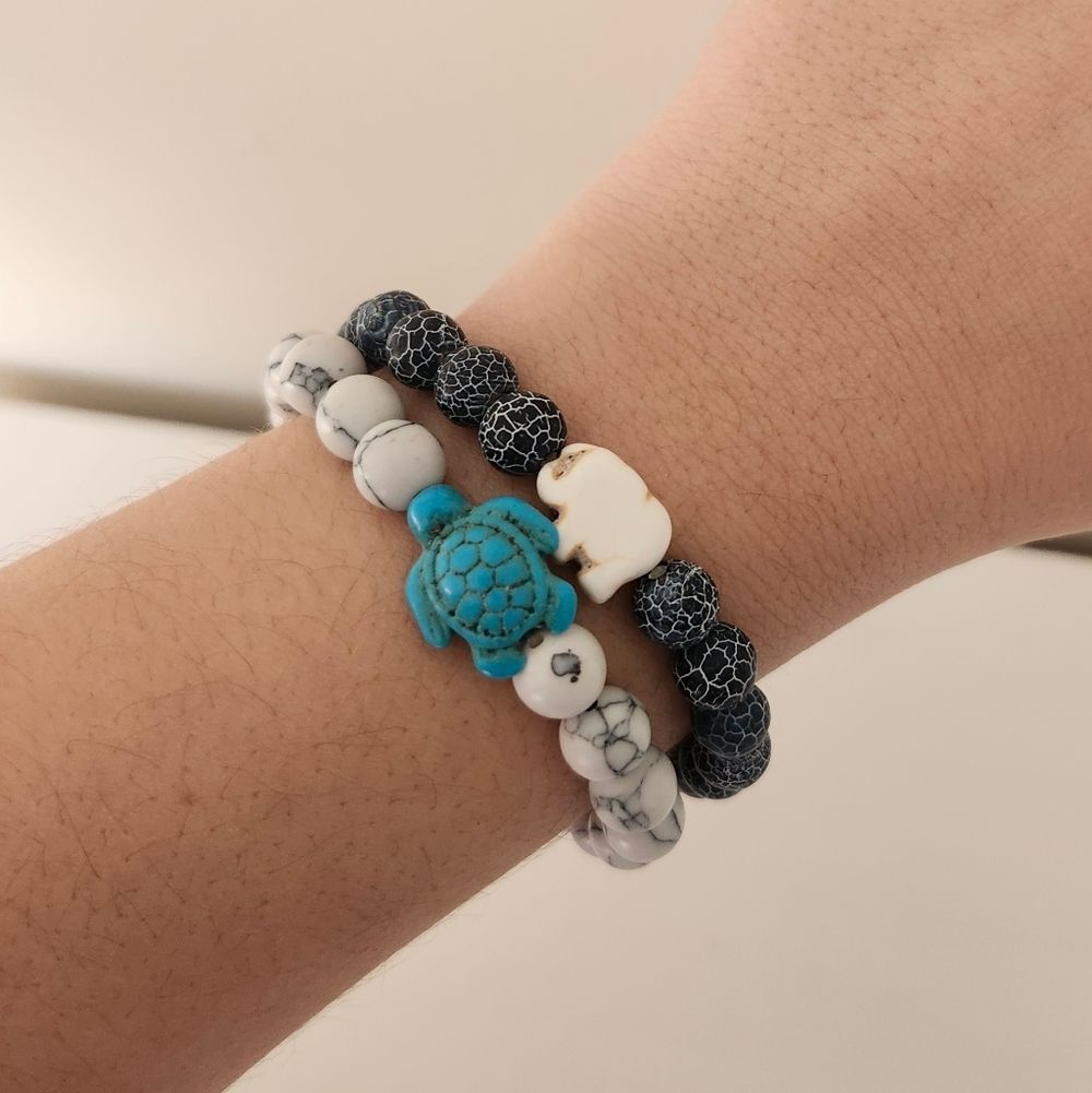 Set of 2 Fahlo Stretch Stone Summer Bracelets Sea Turtle & Elephant No Tracking